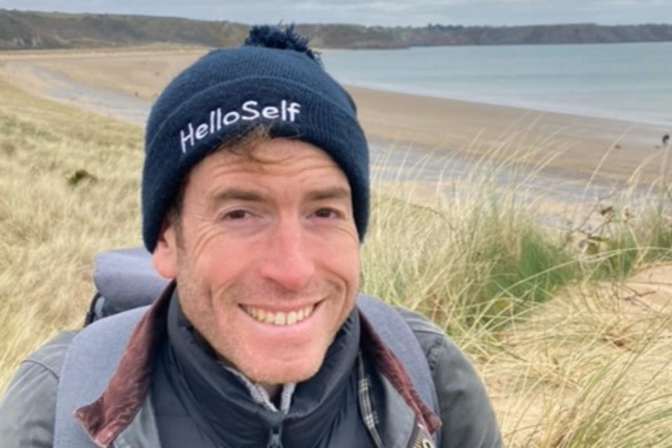 Wells in a HelloSelf beanie (Charlie Wells)