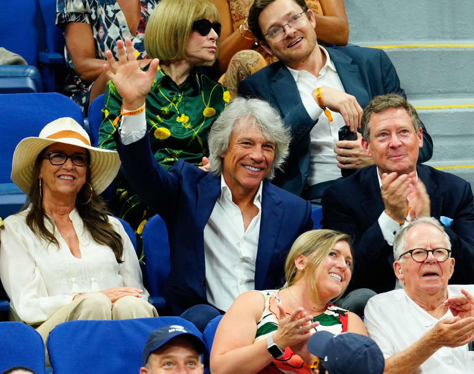 Jon Bon Jovi waving