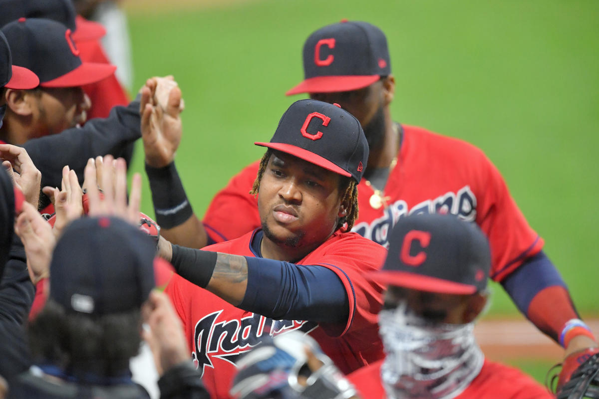 Crosstown Classic continues Wednesday after Eloy Jimenez, Chicago White Sox  take first game over Chicago Cubs 3-1 - ABC7 Chicago