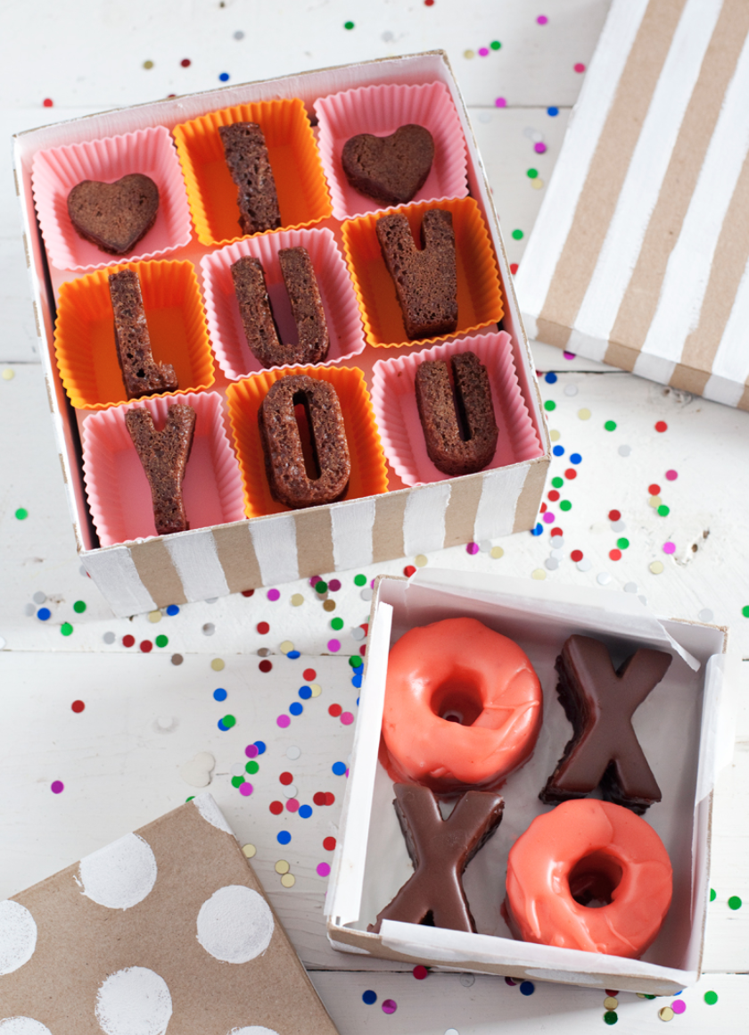 Create Homemade Valentine's Treat Boxes