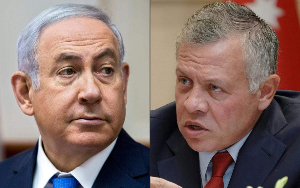 Israeli Prime Minister Benjamin Netanyahu (left) and Jordanian King Abdullah II (right) - AFP