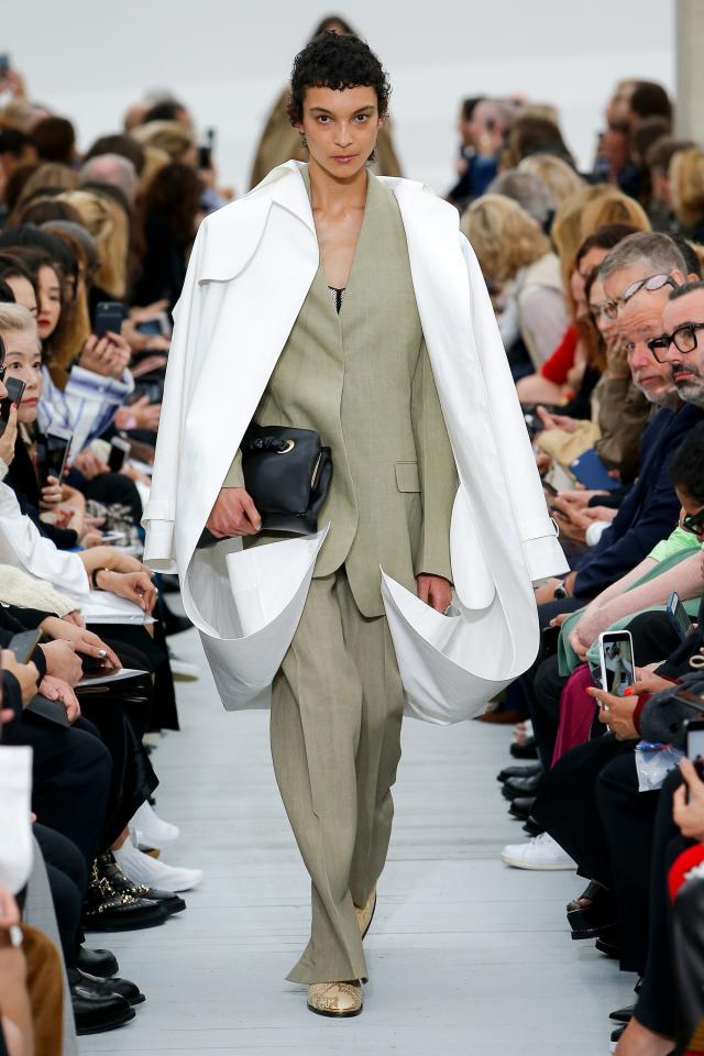 Paris fashion week: Phoebe Philo subverts the classics for Céline, Phoebe  Philo