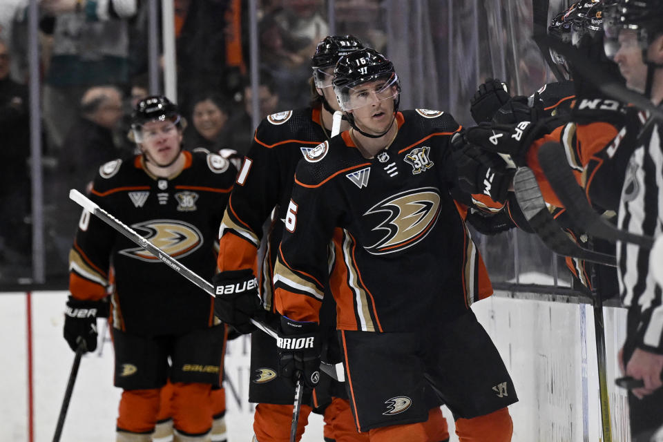 Anaheim Ducks center Ryan Strome (16) is congratulated for his goal against the Edmonton Oilers during the second period of an NHL hockey game in Anaheim, Calif., Friday, Feb. 9, 2024. (AP Photo/Alex Gallardo)