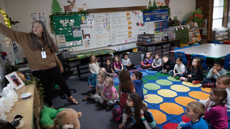 Stephanie Cobabe teaches a full-day kindergarten class at East Sandy Elementary School on Feb. 27. Utah has seen an increase in the number of families participating in full-day kindergarten since the law allowing it was passed.