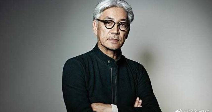 坂本龍一不敵癌症病逝，享壽71歲。（圖／翻攝坂本龍一微博）