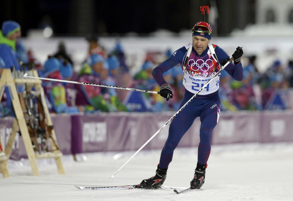 Norway's Ole Einar Bjoerndalen leaves the shooting range during the men's biathlon 10k sprint, at the 2014 Winter Olympics, Saturday, Feb. 8, 2014, in Krasnaya Polyana, Russia. (AP Photo/Lee Jin-man)