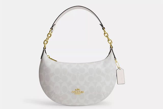 <p>Coach Outlet</p>