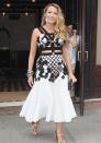 <p>Blake Lively has proved once again that she is the ultimate style queen by managing to pull off a crop top while pregnant.</p>