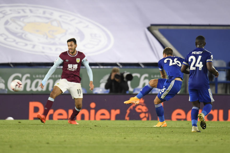 Leicester's Dennis Praet, second right scores his side's fourth goal during the English Premier League soccer match between Leicester City and Burnley at the King Power Stadium, Leicester, England, Sunday, Sept. 20, 2020. (Peter Powell, Pool via AP)