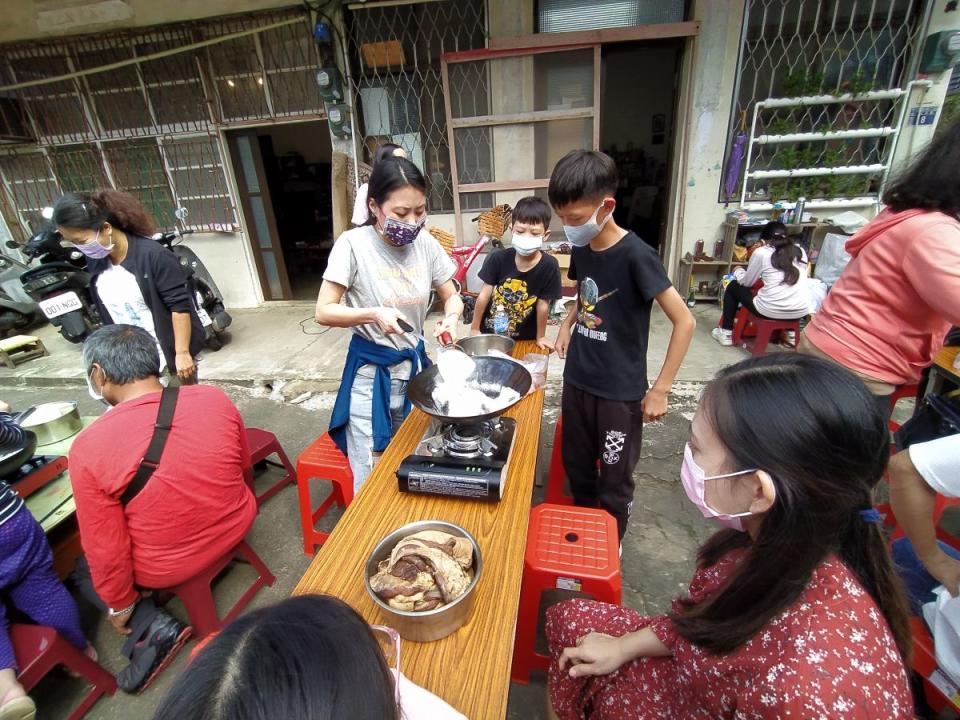 ▲移民署新竹縣服務站偕同臺灣新住民關懷互助協會共同辦理家庭教育暨多元文化宣導活動。（圖／移民署提供）