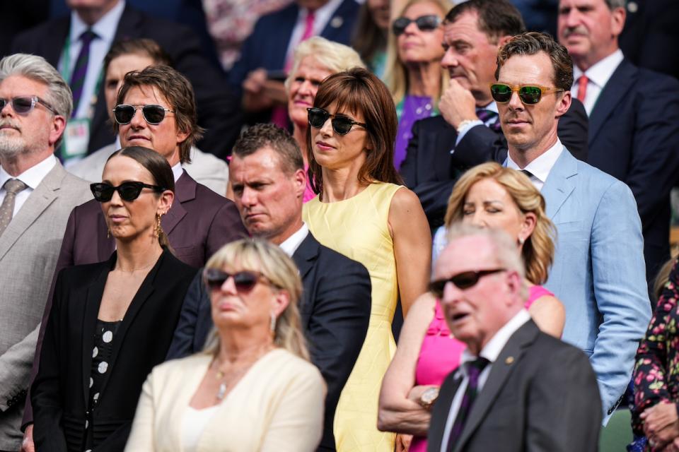 Princess Kate appears at Wimbledon tennis match!She looks good and remains elegant. The purple dress and handbag she wears are also from British brands.