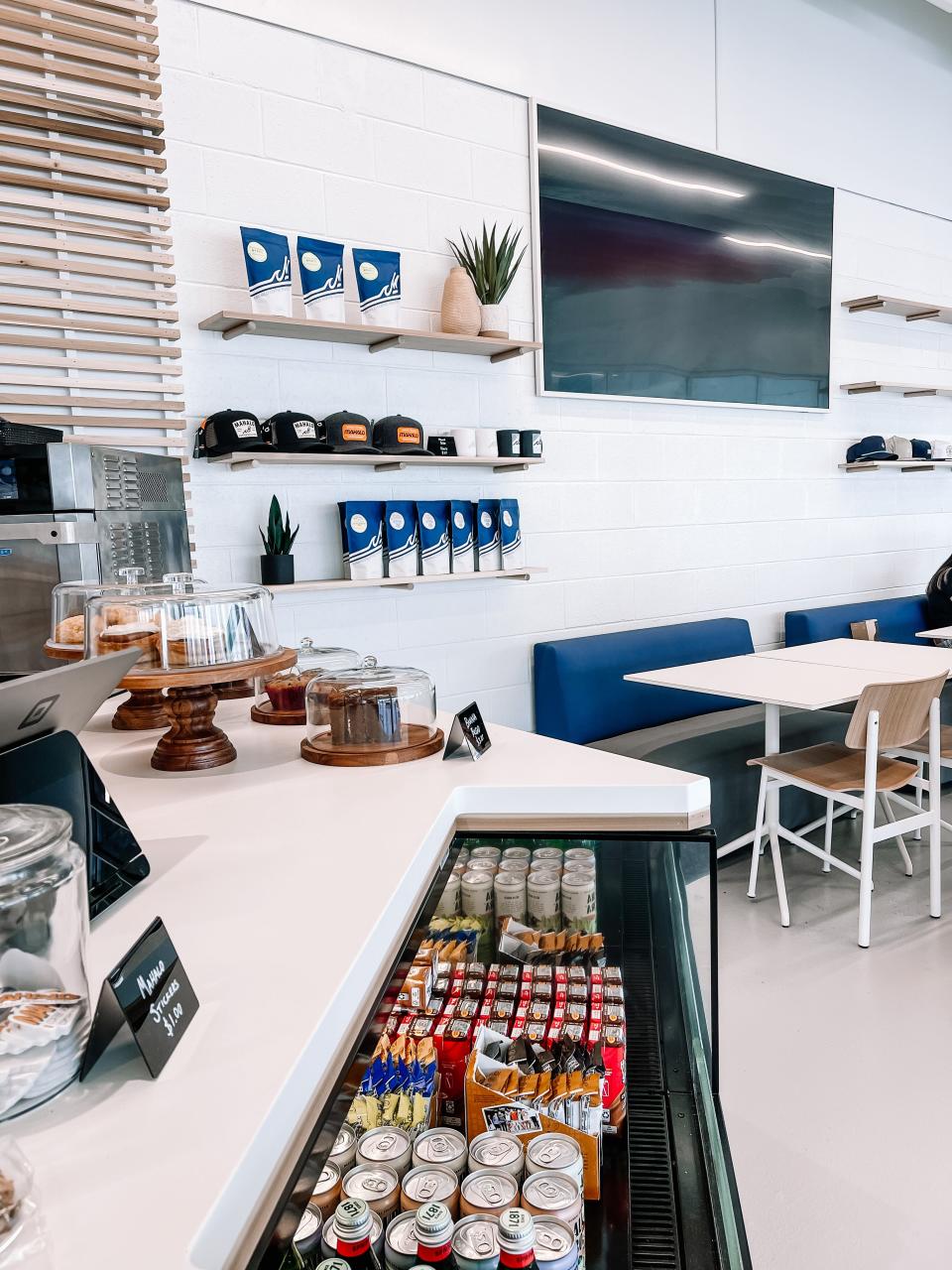 The Mahalo coffee shop inside Harper Auto Wash sells espresso drinks, bags of coffee beans, merchandise, baked goods and cold drinks. Alcoa, May 2, 2022.