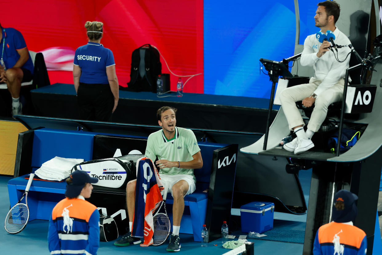 Daniil Medvedev montó un número muy desagradable en el Open de Australia. Foto: Mark Metcalfe/Getty Images