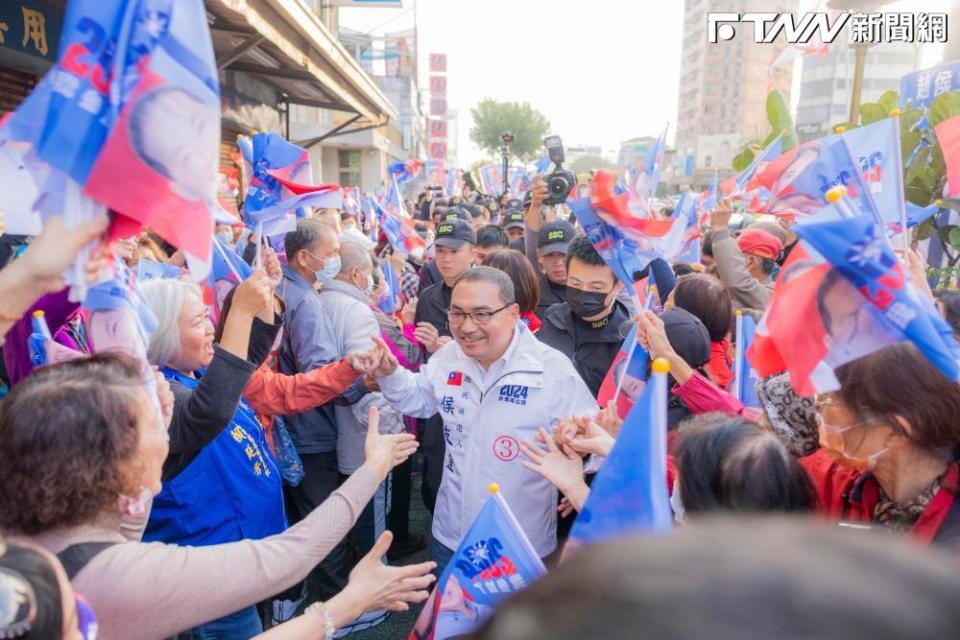 高端遭爆千餘名民進黨員股東　侯友宜：高端採購炒股案要解密