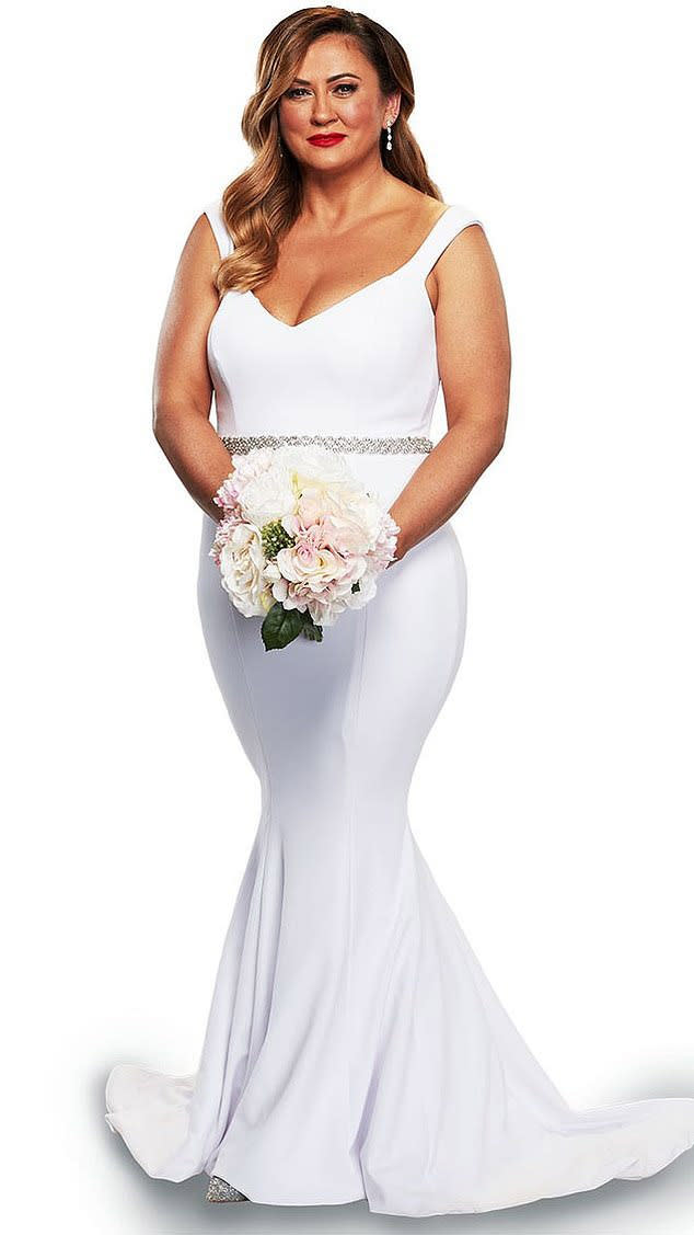 MAFS Mishel in plunging bridal gown and bouquet