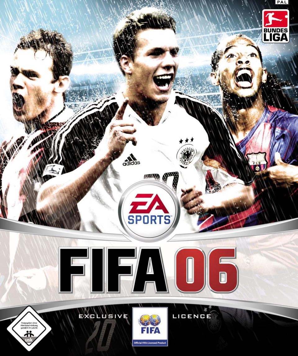 Nicht die Partien, aber der Spielname wurde 2005 kürzer: "FIFA 06" läutete eine neue Ära ein. Zumindest, was den Titel anging. Auf dem Cover (von links): Wayne Rooney, Lukas Podolski und Ronaldinho. (Bild: EA)