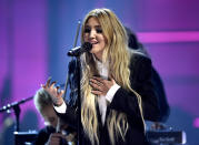 <p>Julia Michaels performs “Issues” at the Billboard Music Awards at the T-Mobile Arena on Sunday, May 21, 2017, in Las Vegas. (Photo by Chris Pizzello/Invision/AP) </p>