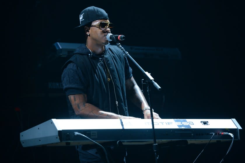 Singer Jeremih performs