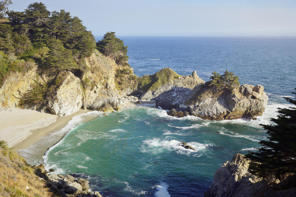 places celebs vacation Big Sur