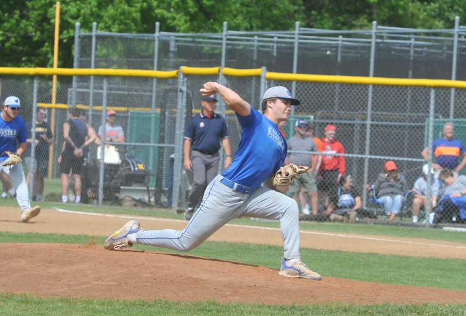 Wynford's Grant McGuire pitches against Edison.