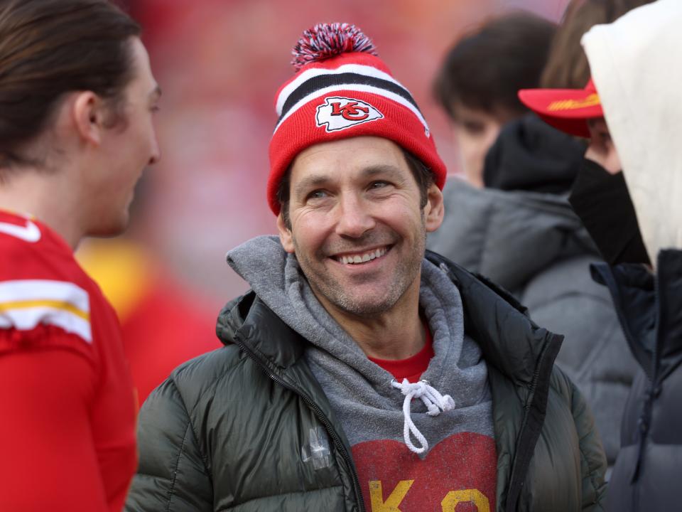 paul rudd at a kansas city chiefs game in 2022