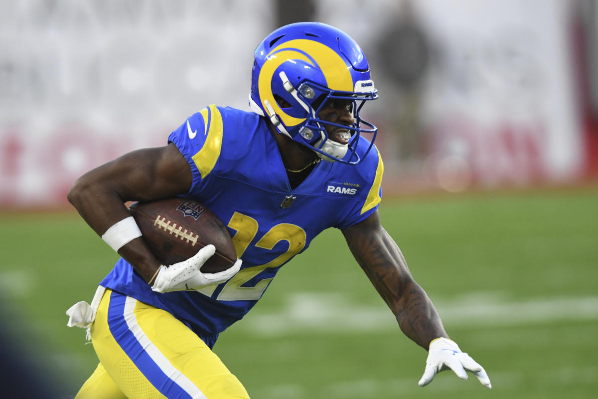 Los Angeles Rams Confirm Throwback Uniforms For Super Bowl