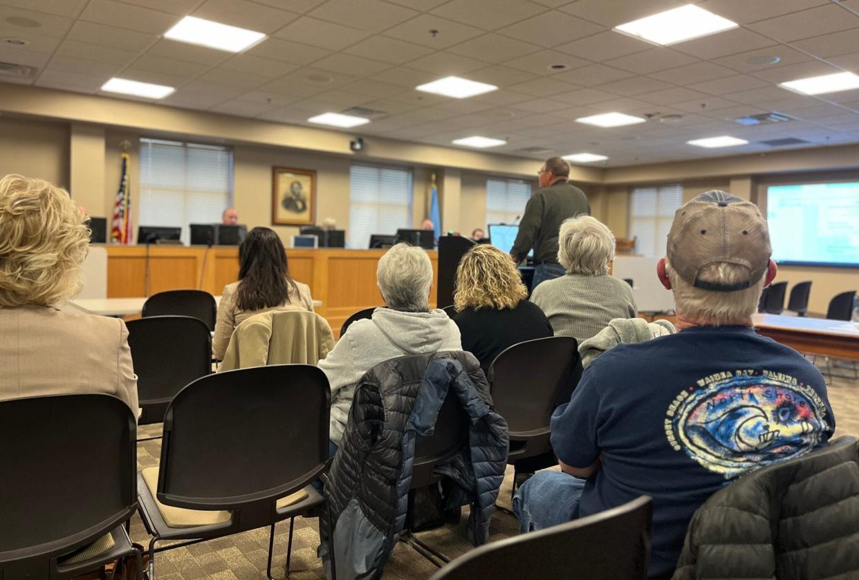 Lincoln County residents and members of the county’s newly formed Carbon Dioxide Transport and Storage Advisory Committee attend a meeting Nov. 28, 2023, in Canton.