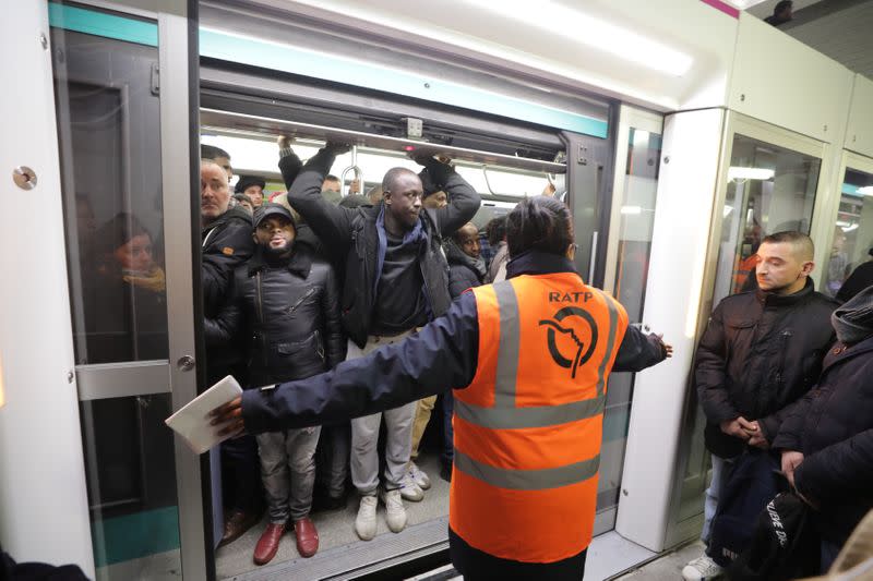 Seventh day of strike by all unions of the Paris transport network and French SNCF workers, in Paris