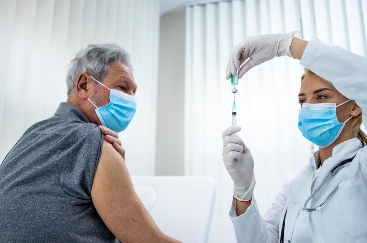 <a href="https://www.shutterstock.com/image-photo/doctor-giving-senior-man-vaccine-immunization-1931597033" rel="nofollow noopener" target="_blank" data-ylk="slk:Aleksandar Malivuk/Shutterstock;elm:context_link;itc:0;sec:content-canvas" class="link ">Aleksandar Malivuk/Shutterstock</a>