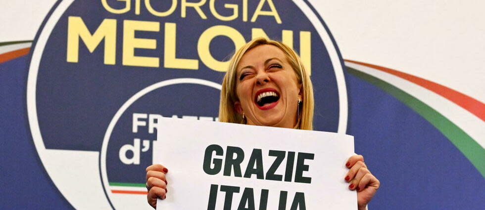 Giorgia Meloni doit négocier avec deux autres partis au Parlement italien.  - Credit:ANDREAS SOLARO / AFP