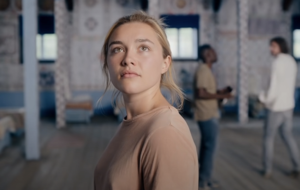 Florence Pugh in Midsommar