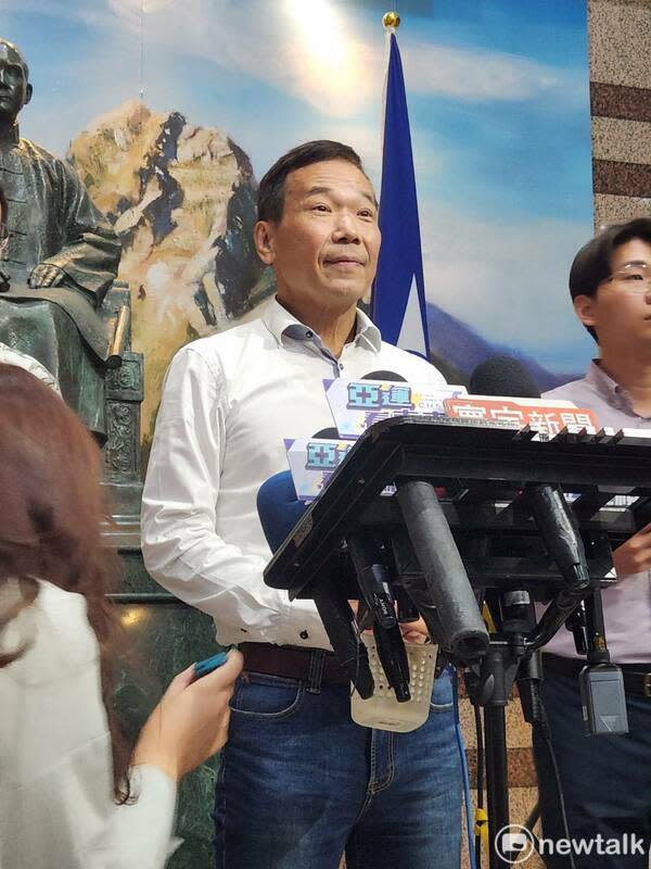 國民黨正式提名鍾小平參選台北市第五選區立委。   圖：黃建豪/攝