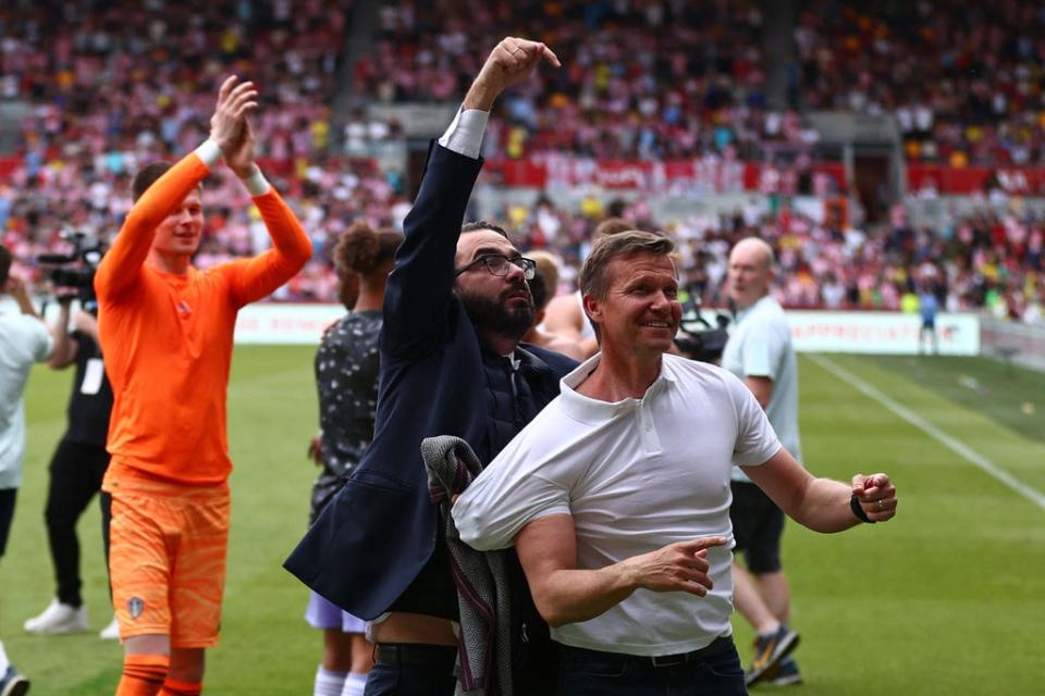 Victor Orta hails Jesse Marsch in front of the Leeds fans (Getty Images)