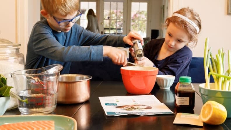 Help your kids try new recipes with eat2explore.