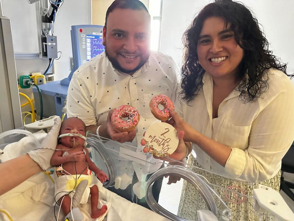 PHOTO: Cecia Juarez told “GMA” she and her husband, Boris Lopez, started celebrating their daughter Ellyannah early on and would mark every week with a cake pop and take photos with their “Elly Belly” often. (Boris Lopez and Cecia Juarez)