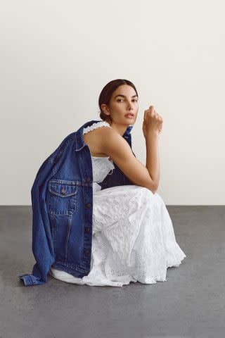 <p>courtesy gap</p> Lily Aldridge models pieces from the new Gap x Dôen capsule collection.