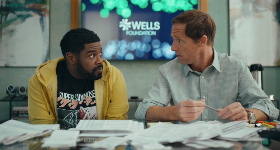 Ron Funches and Nat Faxon will star in Loot season two, premiering globally April 3, 2024 on Apple TV+. Photo: Apple TV+
