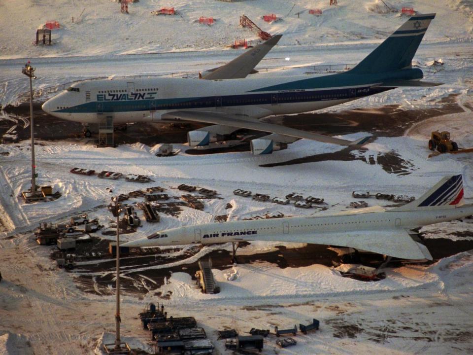 John F. Kennedy Airport in New York at a standstill on January 9, 1996.