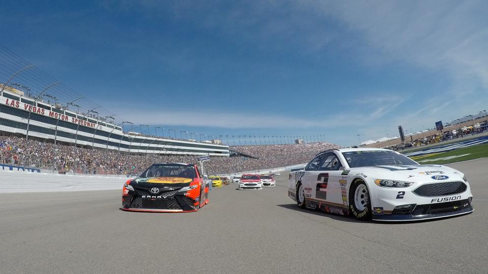 Brad Keselowski (R) leads Martin Truex Jr. this week despite Truex’s win. (Getty)