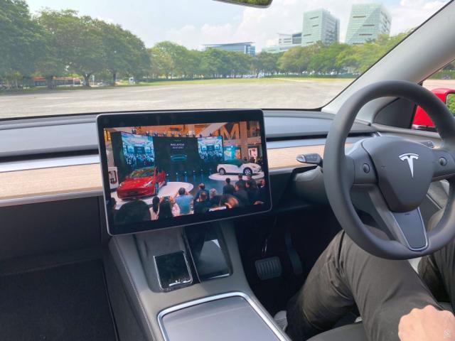 Most underrated feature of my Model Y is watching TV while  supercharging through the  app! Cable TV inside my Model Y! :  r/TeslaModelY