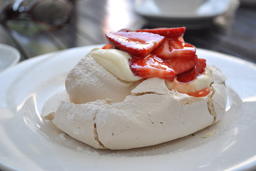 7. Pavlova