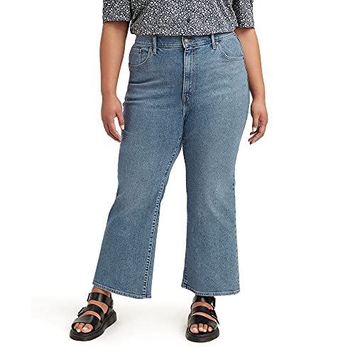 16) Levi’s Plus Size Crop Flare Jeans