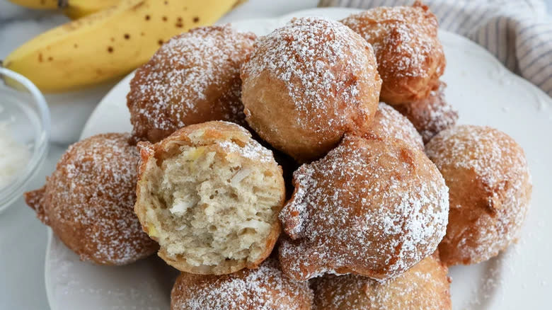 Coconut milk banana fritters