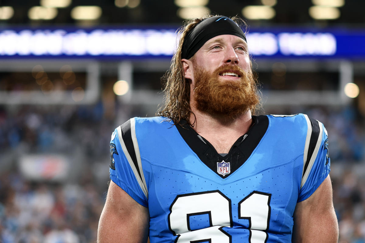 Panthers' Hayden Hurst hopes to play this season after hit vs. Bears ...