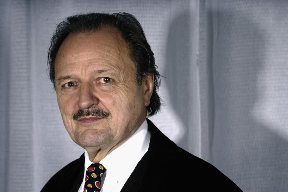 LONDON - MARCH 17:  Actor Peter Bowles poses while at RADA (Royal Academy of Dramatic Art) headquarters in London,England on the 17th of March 2005. (Photo by Cambridge Jones/Getty Images)                               