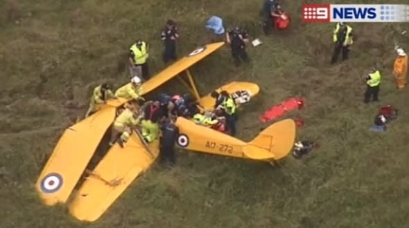 Famous pilot hurt in fatal Gold Coast plane crash