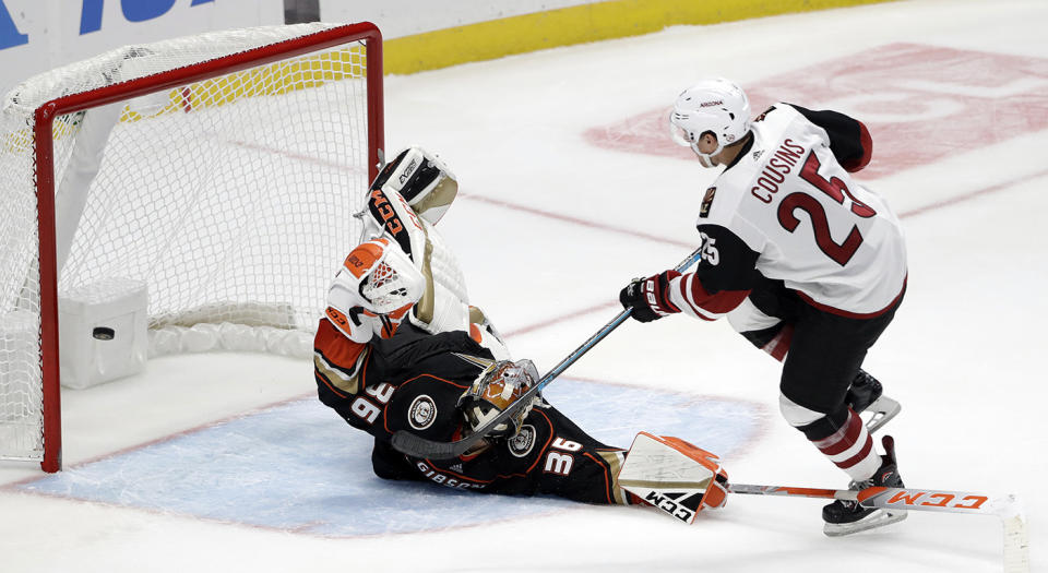 John Gibson is keeping a struggling Ducks squad afloat so far. (Marcio Jose Sanchez/AP)