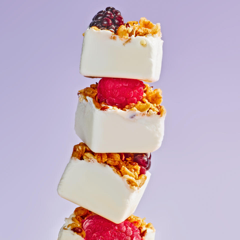 Mini Frozen Yogurt Parfaits