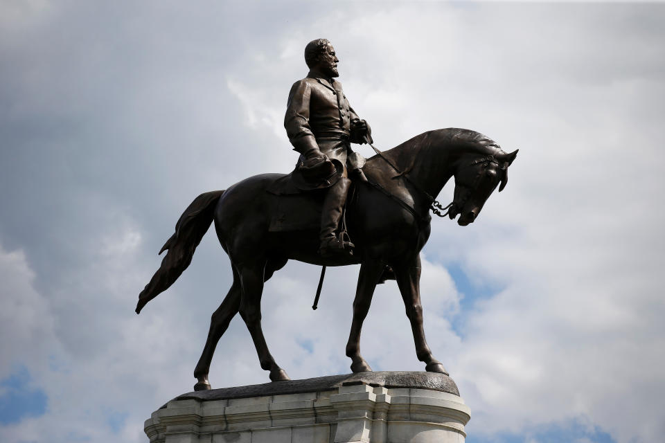 The statue of Confederate General Robert E. Lee in Richmond, Virginia, U.S., September 16, 2017. (Photo: Joshua Roberts / Reuters)