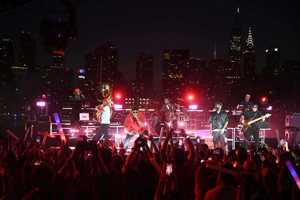 LL Cool J onstage with The Roots and DJ Z-Trip at the 2023 Macy’s Fourth of July Fireworks (Getty Images)